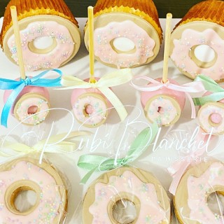 Donuts 