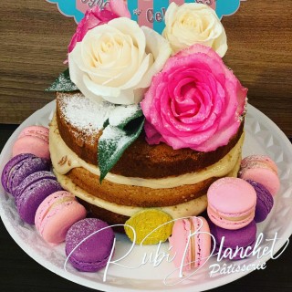 Naked Cake